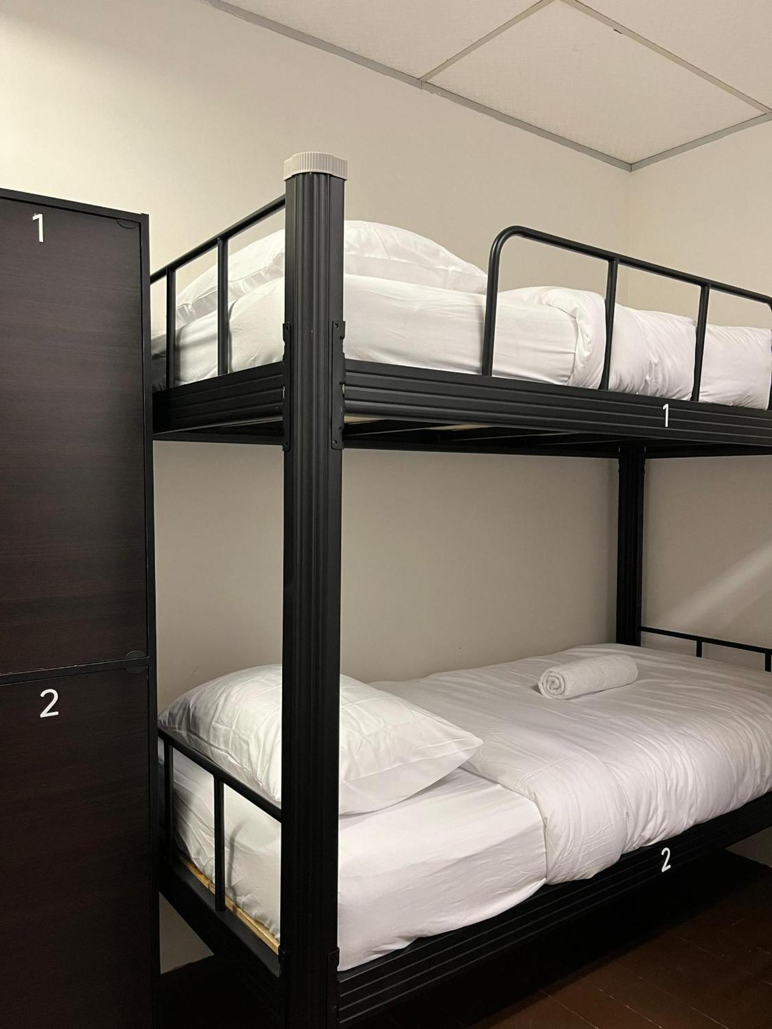 Pine Armenian Hostel Джордж Таун Екстериор снимка